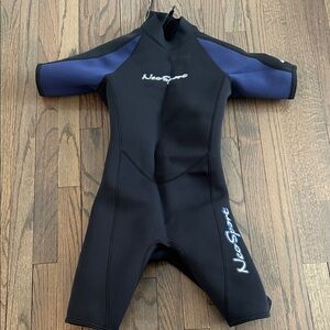 NeoSport Kids Swim Rashguard - Black and Blue
